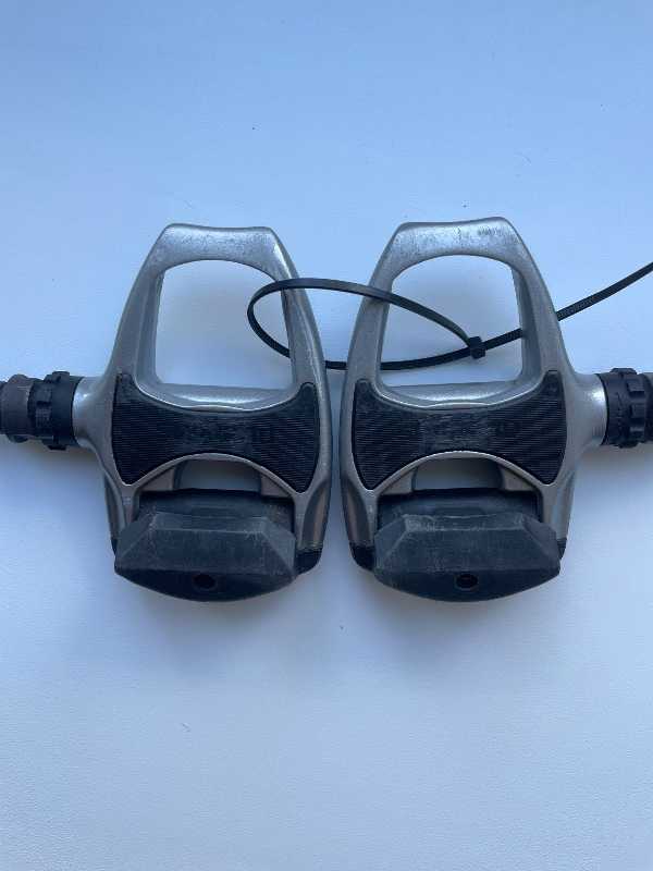 Педали shimano R540