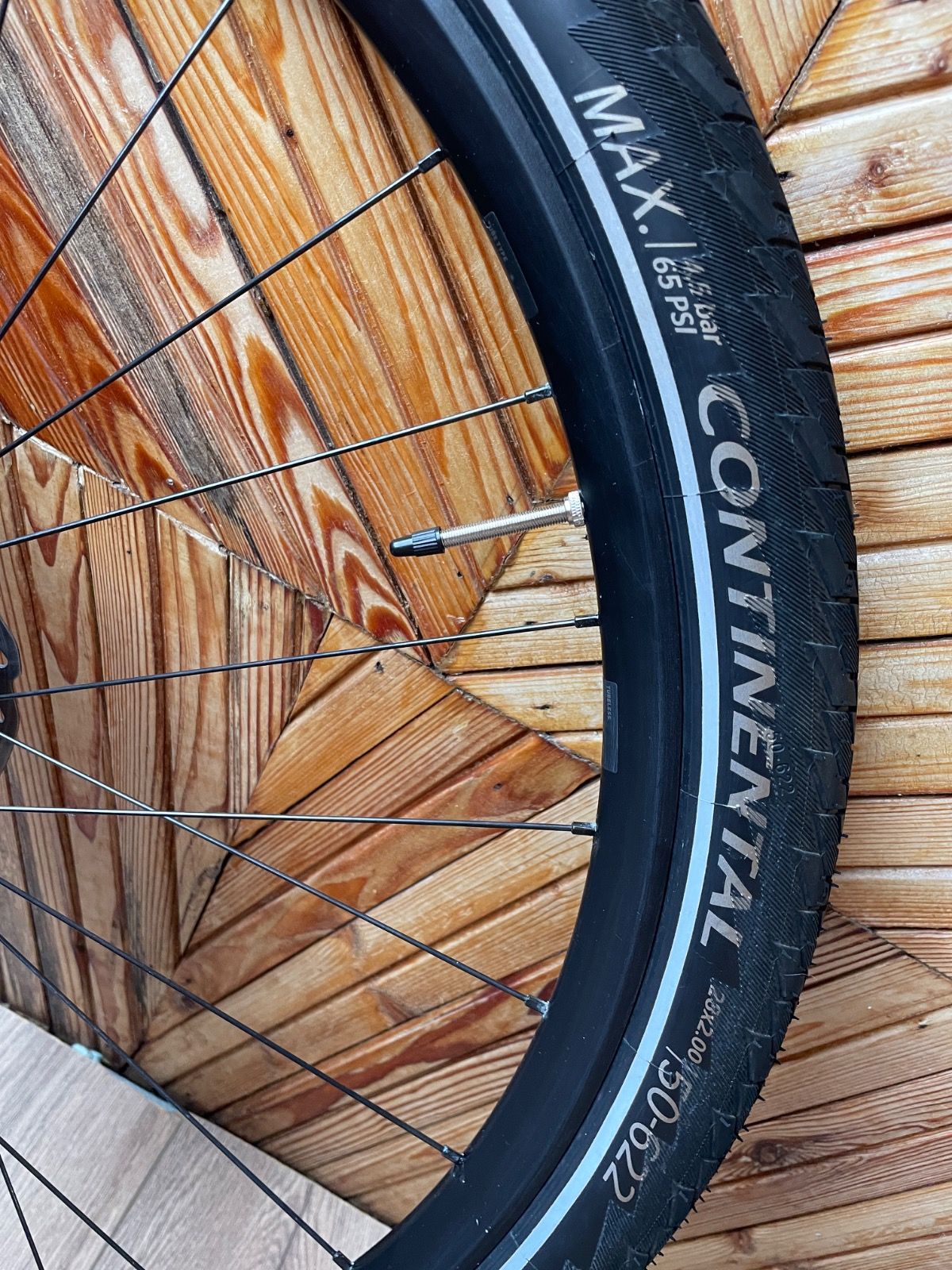 Continental contact cruizer 50-622 28x2.0