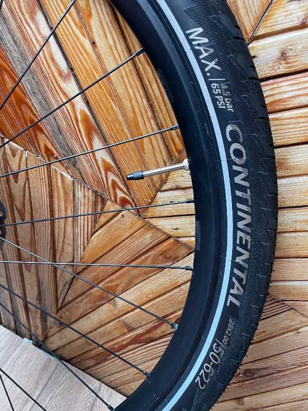 Continental contact cruizer 50-622 28x2.0