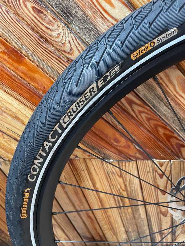Continental contact cruizer 50-622 28x2.0