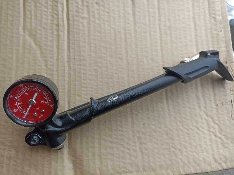 Насос ВД Rockshox