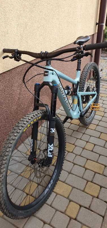SANTA CRUZ