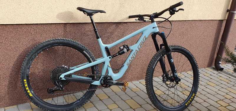 SANTA CRUZ