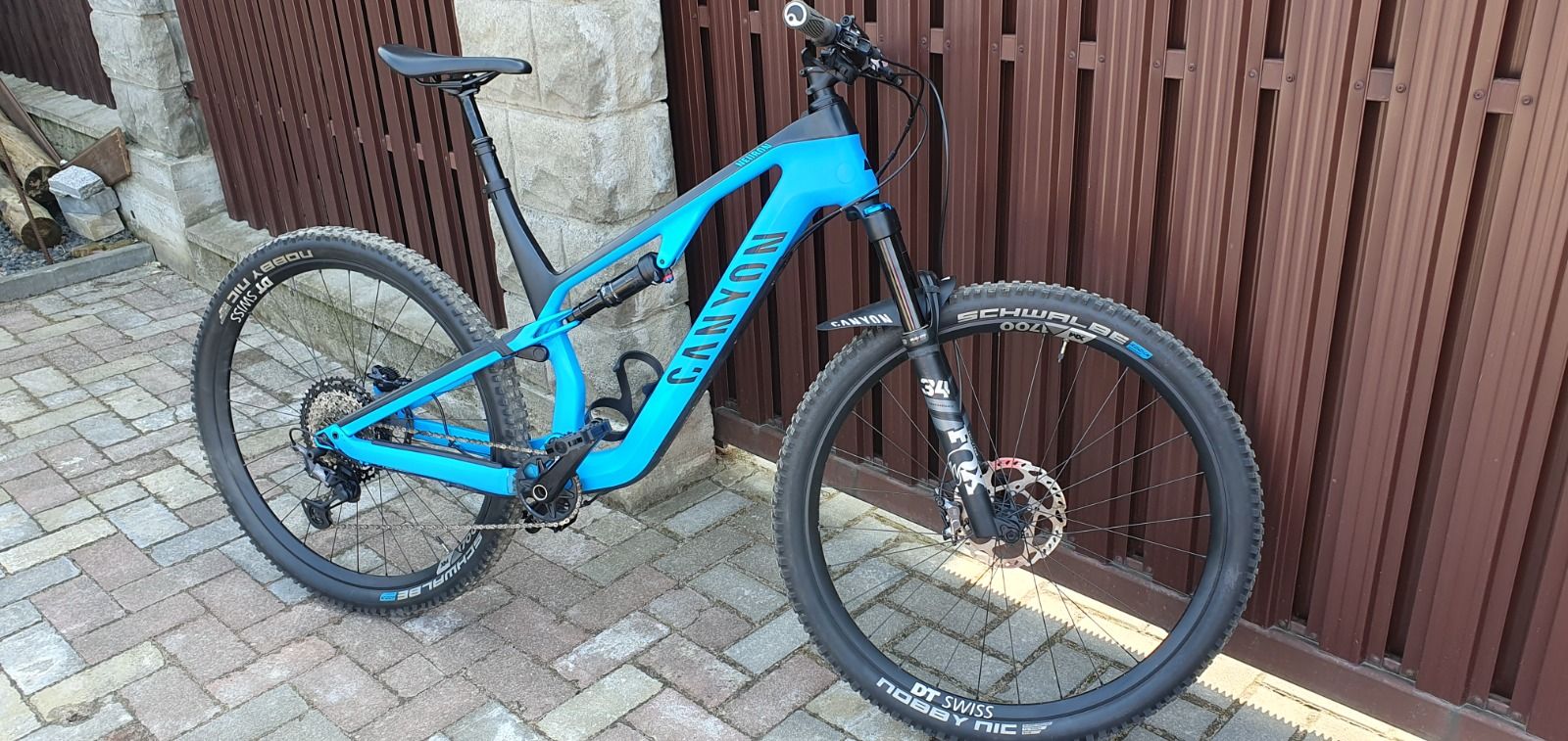 CANYON Neuron cf9