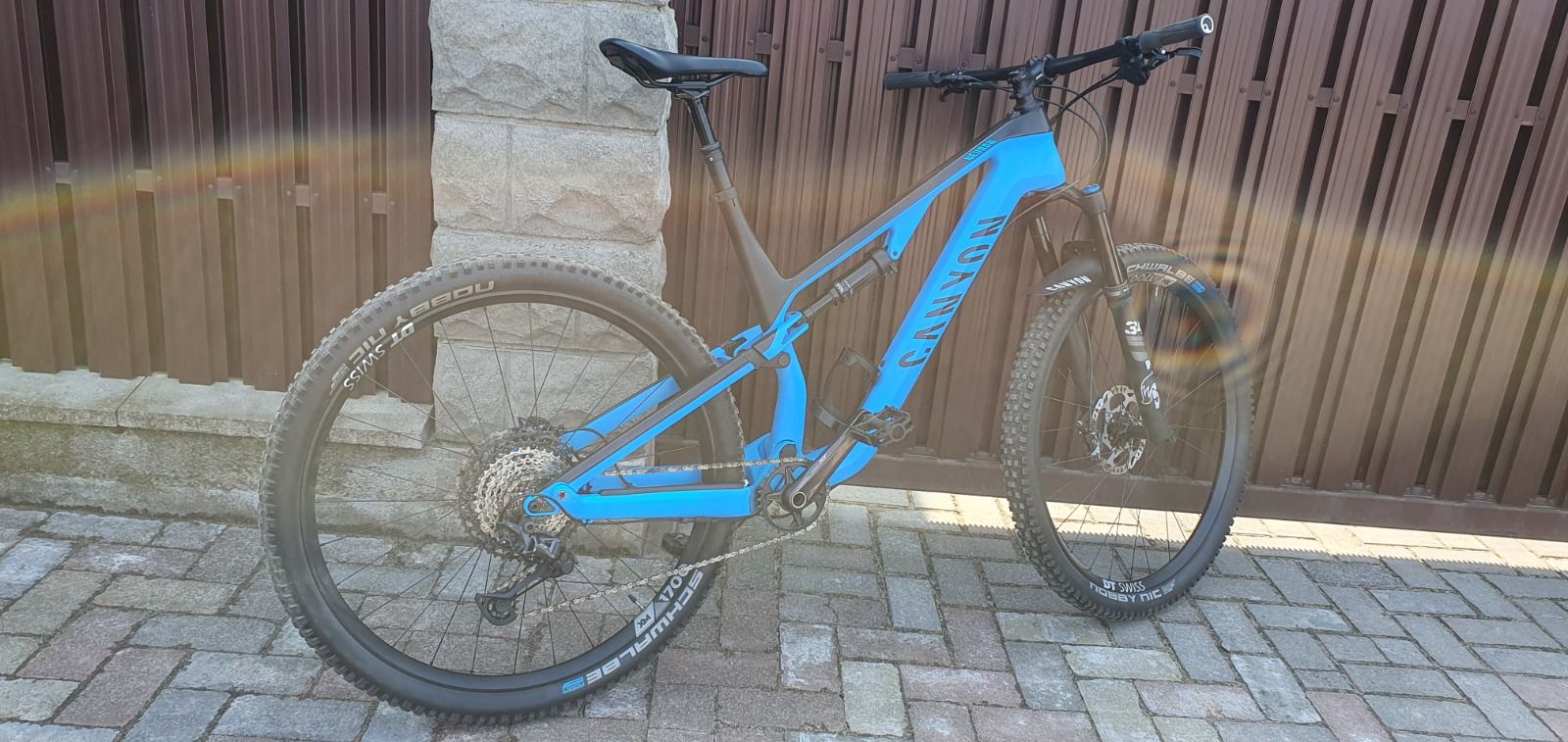 CANYON Neuron cf9