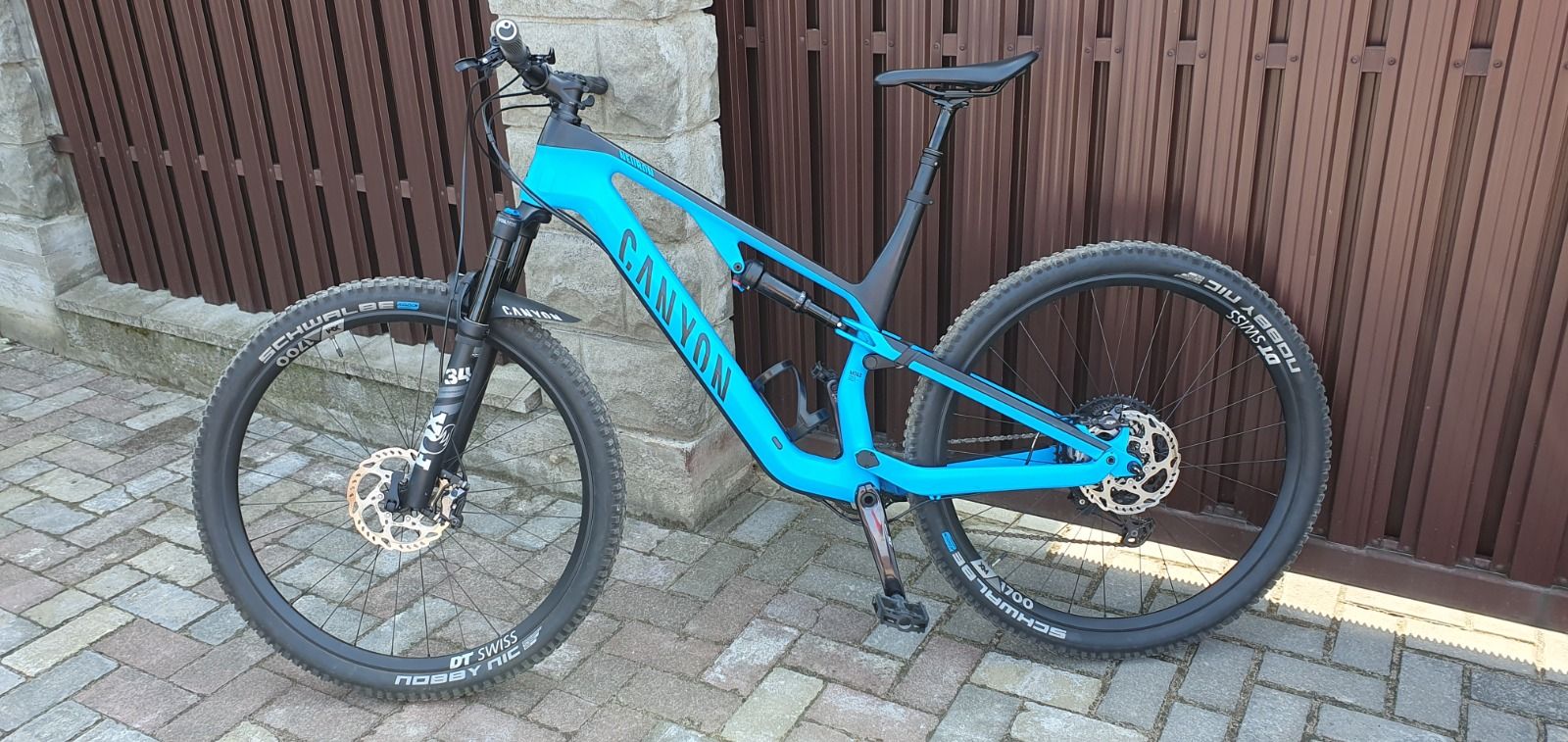 CANYON Neuron cf9