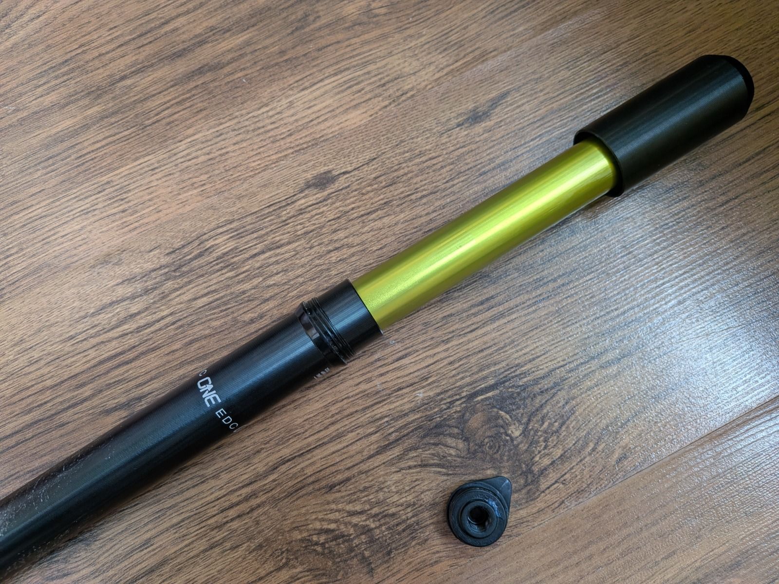 Насос OneUp EDC 100cc