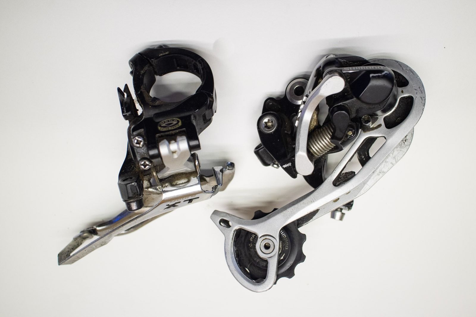 ПРОДАНО_______ Shimano Deore XT 9x3 ск (переклюки, манетки, цепь HG93)