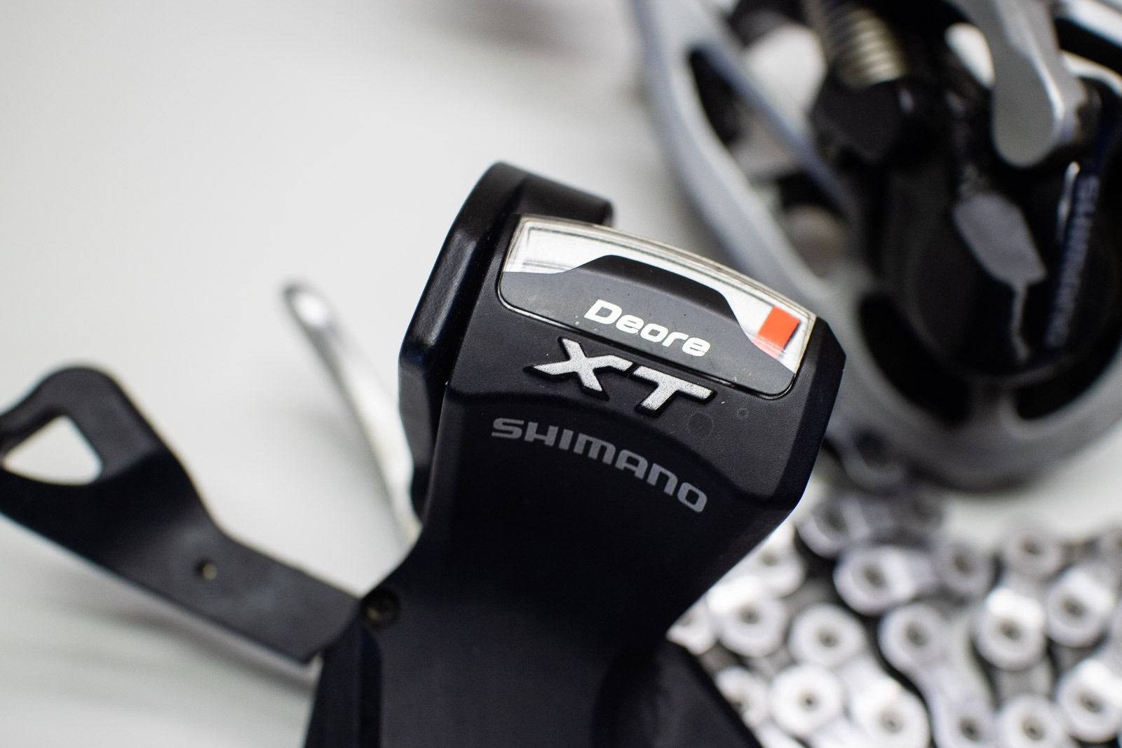ПРОДАНО_______ Shimano Deore XT 9x3 ск (переклюки, манетки, цепь HG93)