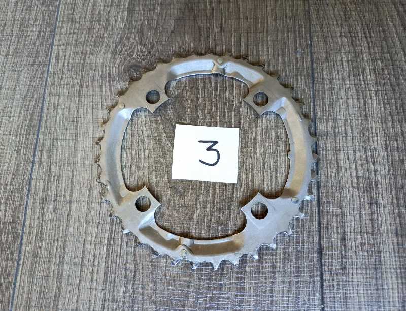 Звезды передние Shimano BCD104/64 (XT, Deore, Alivio)