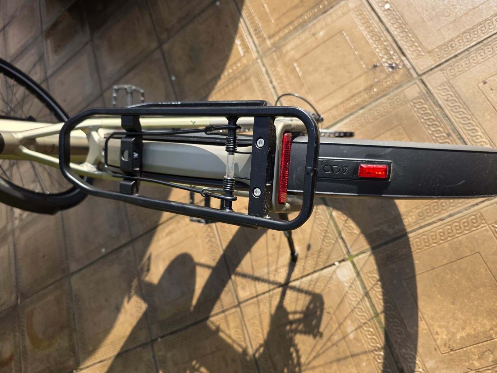 Cube Kathmandu Hybrid PRO 750 2024