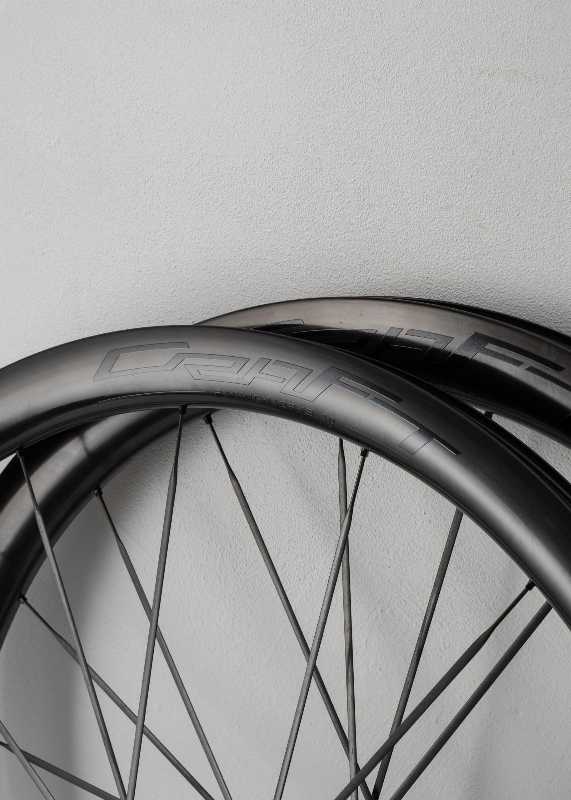 Легкие карбоновые колеса CRW Works 2026 CS4045 Disc Brake 1140гр