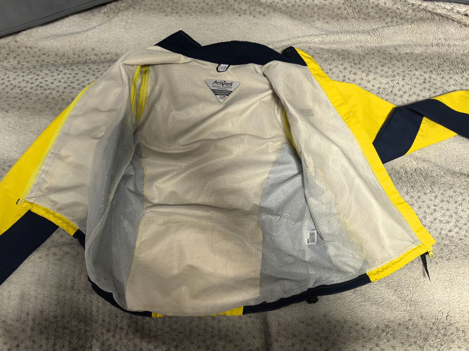 Gore Bikewear Yellow Windbreaker