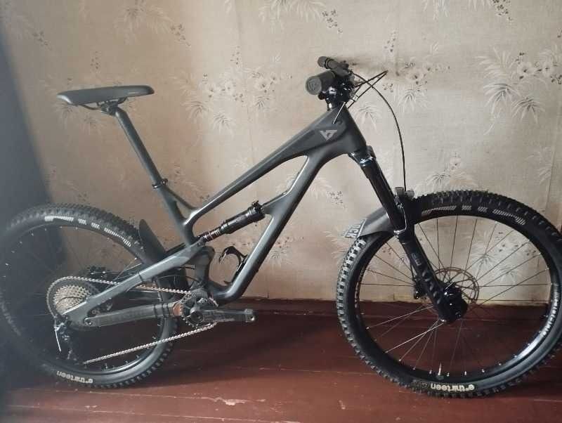 YT Jeffsy 27.5 размер L карбон