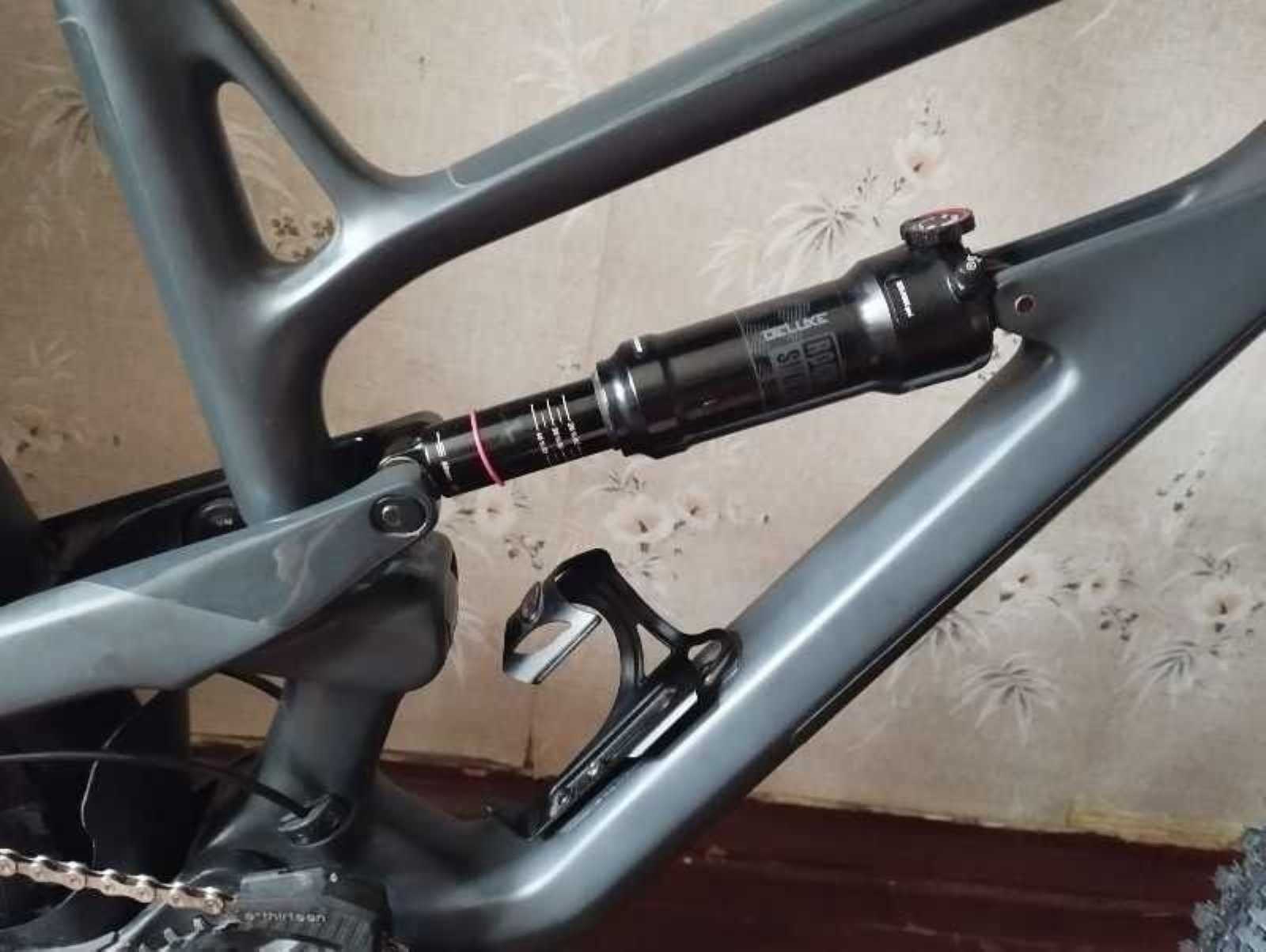 YT Jeffsy 27.5 размер L карбон