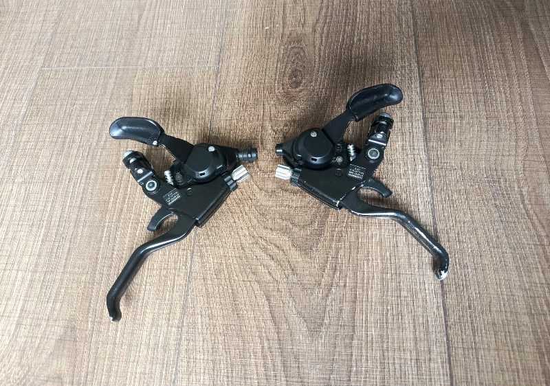 Манетки комбо 3x8 ск. Shimano ST-EF51 (оригинал)