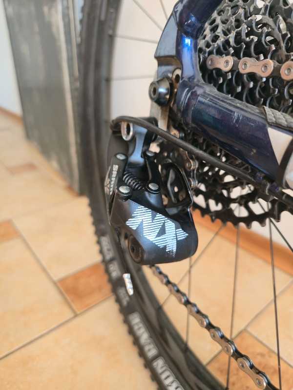 Задний  переключатель Sram Nx eagle 12sp  c манеткой, тросиком, рубашкой.