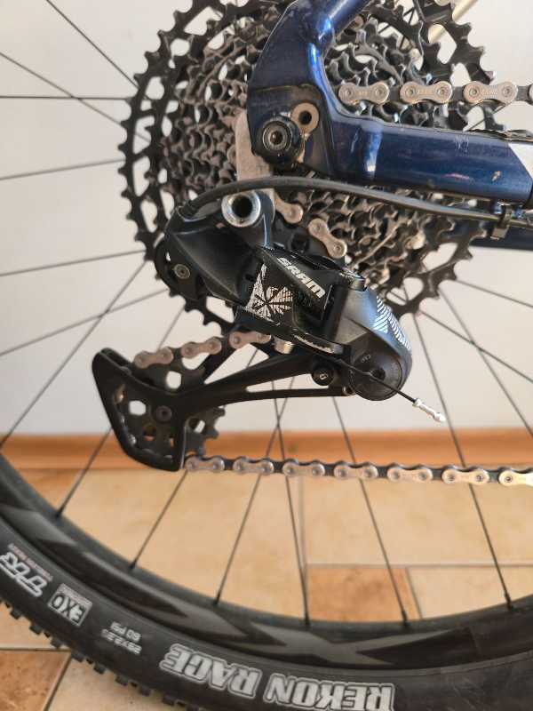 Задний  переключатель Sram Nx eagle 12sp  c манеткой, тросиком, рубашкой.