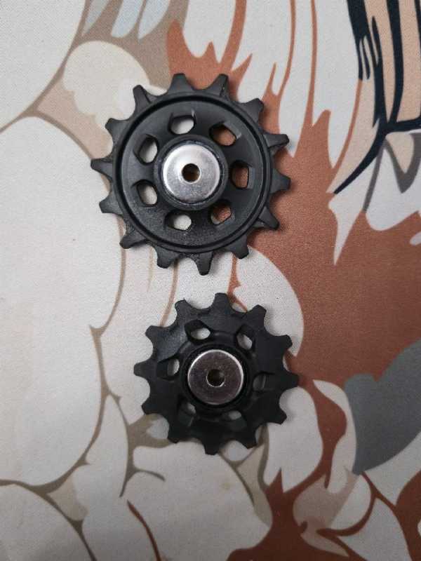 Задний  переключатель Sram Nx eagle 12sp  c манеткой, тросиком, рубашкой.
