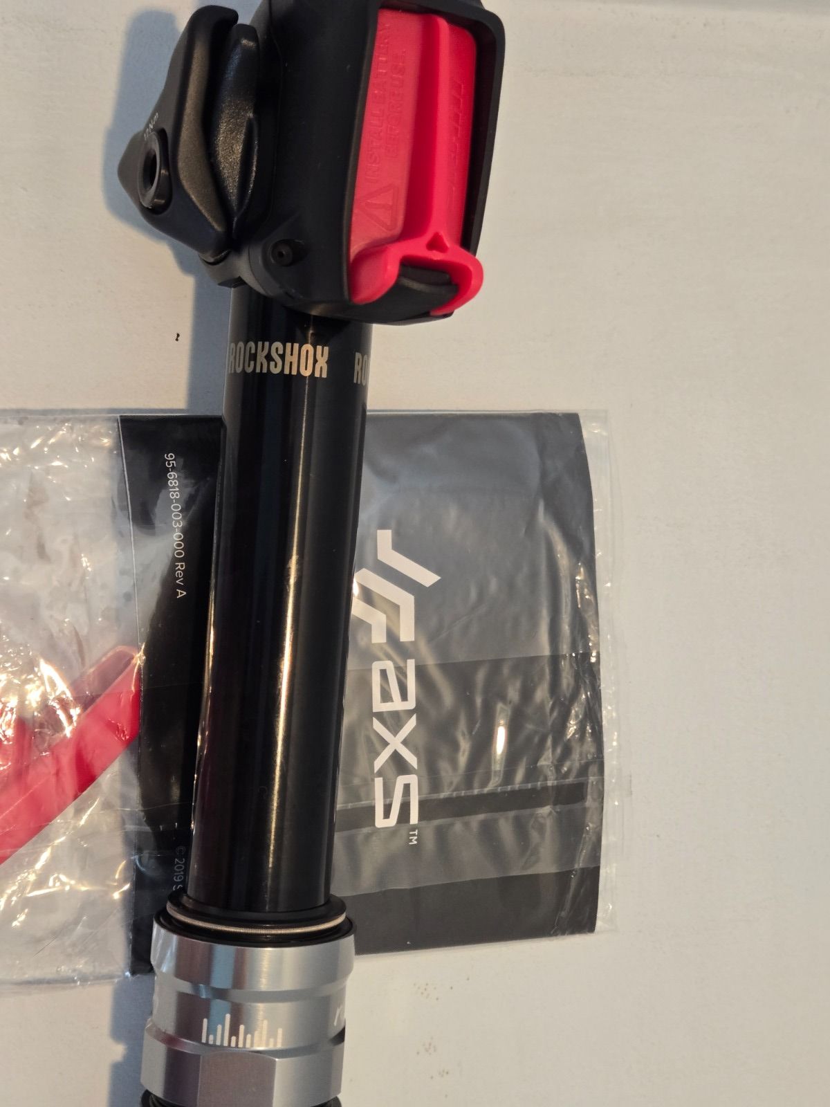 Новый дроппер RockShox Reverb AXS 34.9 100мм