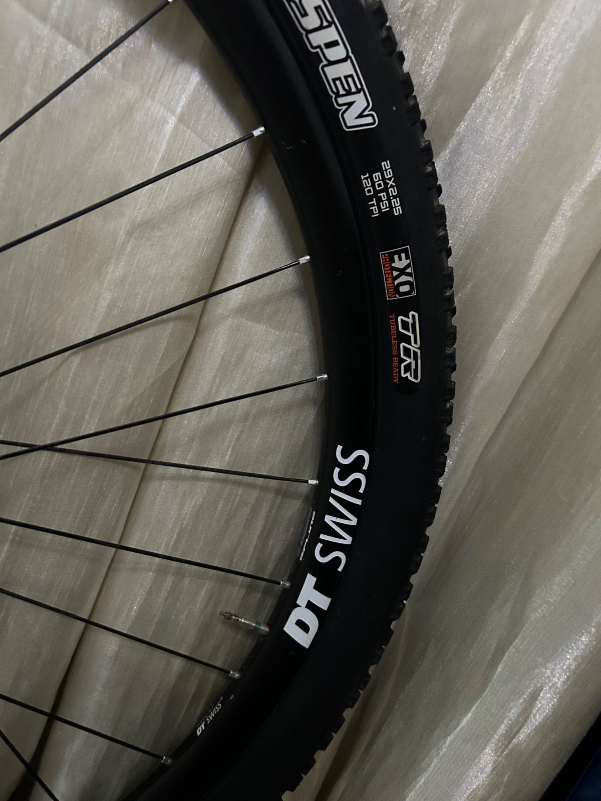 Колеса dt Swiss xrc 1200