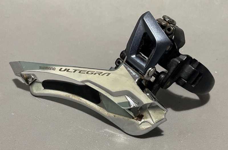 Передний переключатель Shimano Ultegra 8000