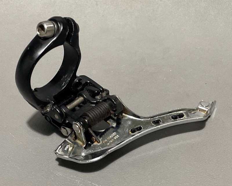 Передний переключатель Shimano Ultegra 8000
