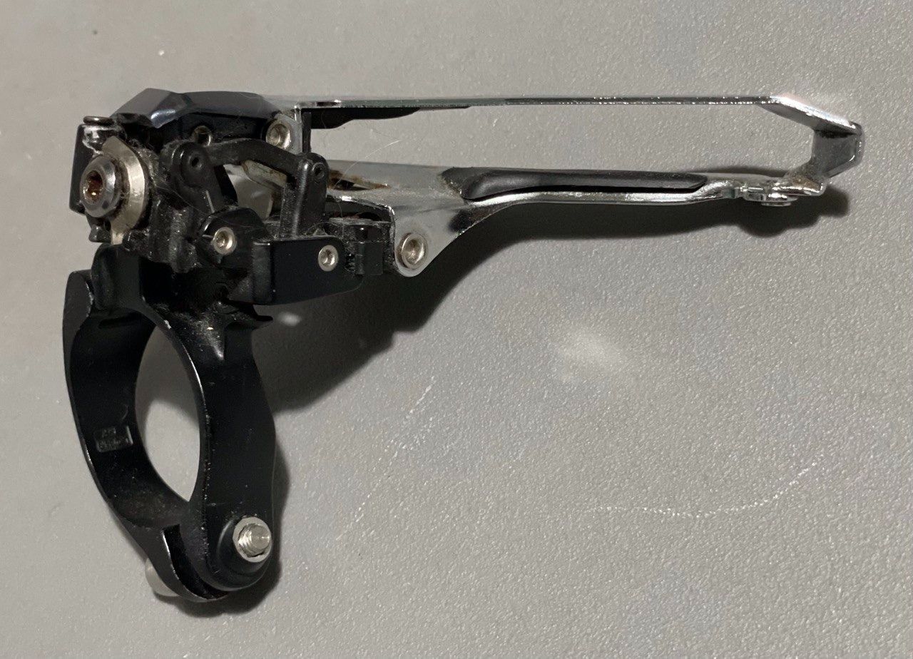 Передний переключатель Shimano Ultegra 8000