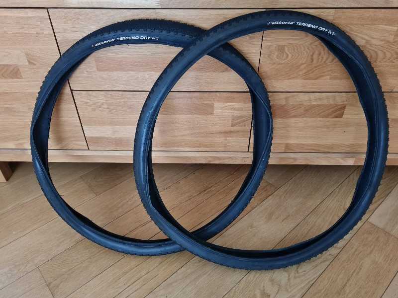 Vittoria Terreno Dry 700x38C