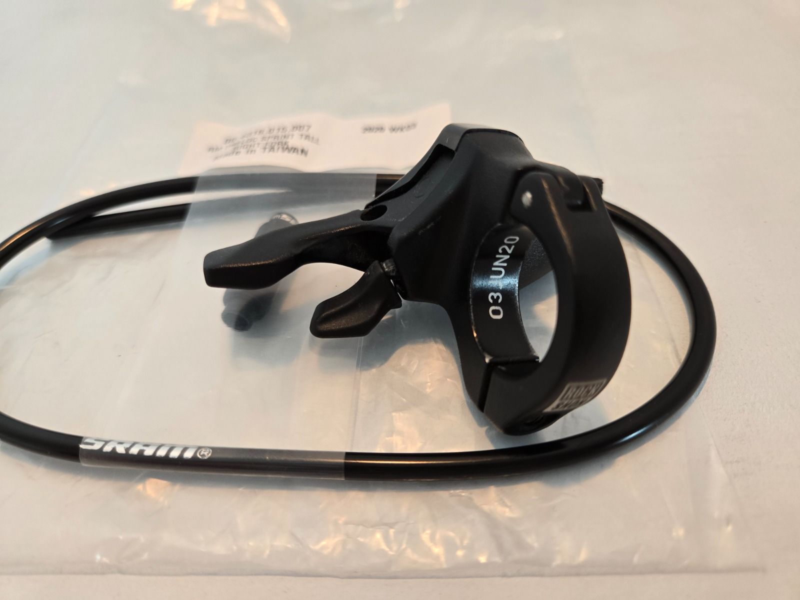 Манетка RockShox OneLoc Full Sprint Remote Lever Kit