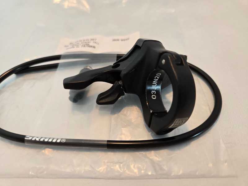 Манетка RockShox OneLoc Full Sprint Remote Lever Kit