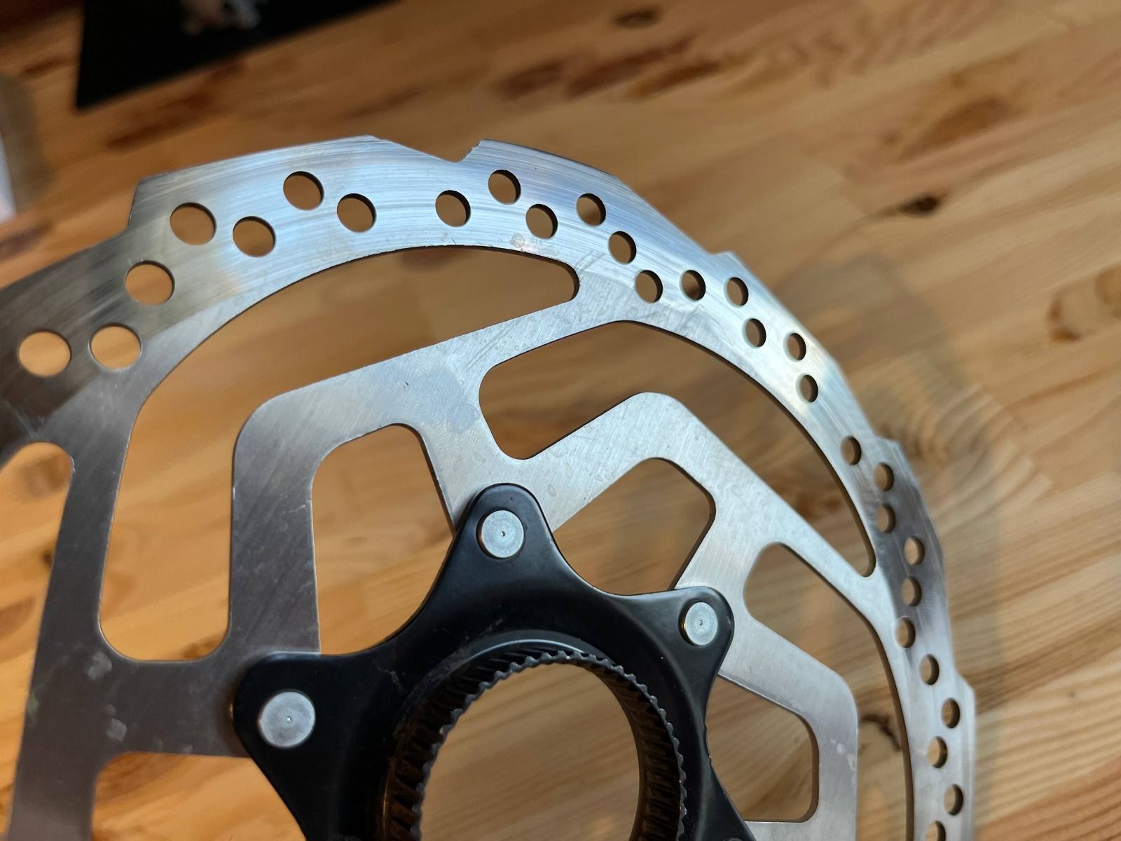 Shimano SM-RT10-M 180мм