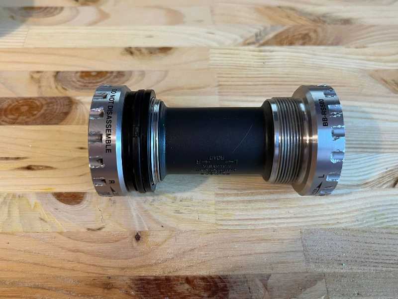 Каретка Shimano BB-RS500