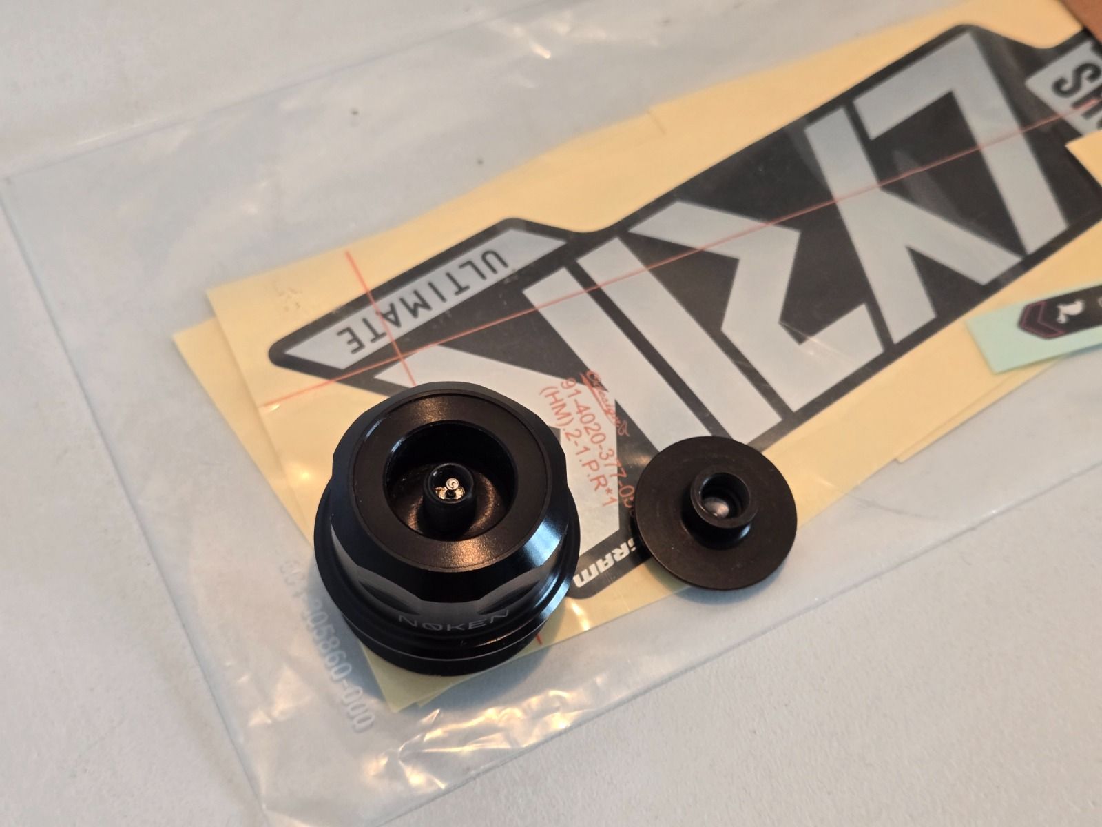 Тюнинг для RockShox Zeb, Mrp Noken для увеличения позитивной воздушной камеры!