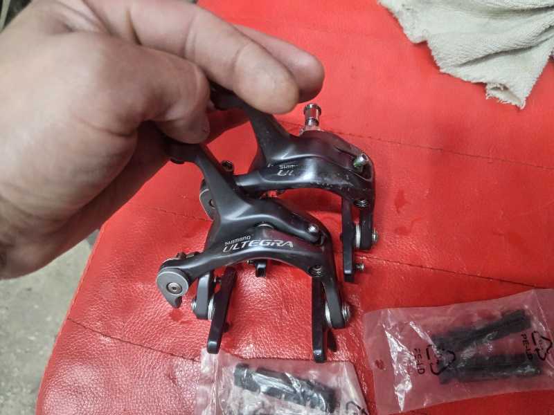 Комплект тормозилок ultegra .