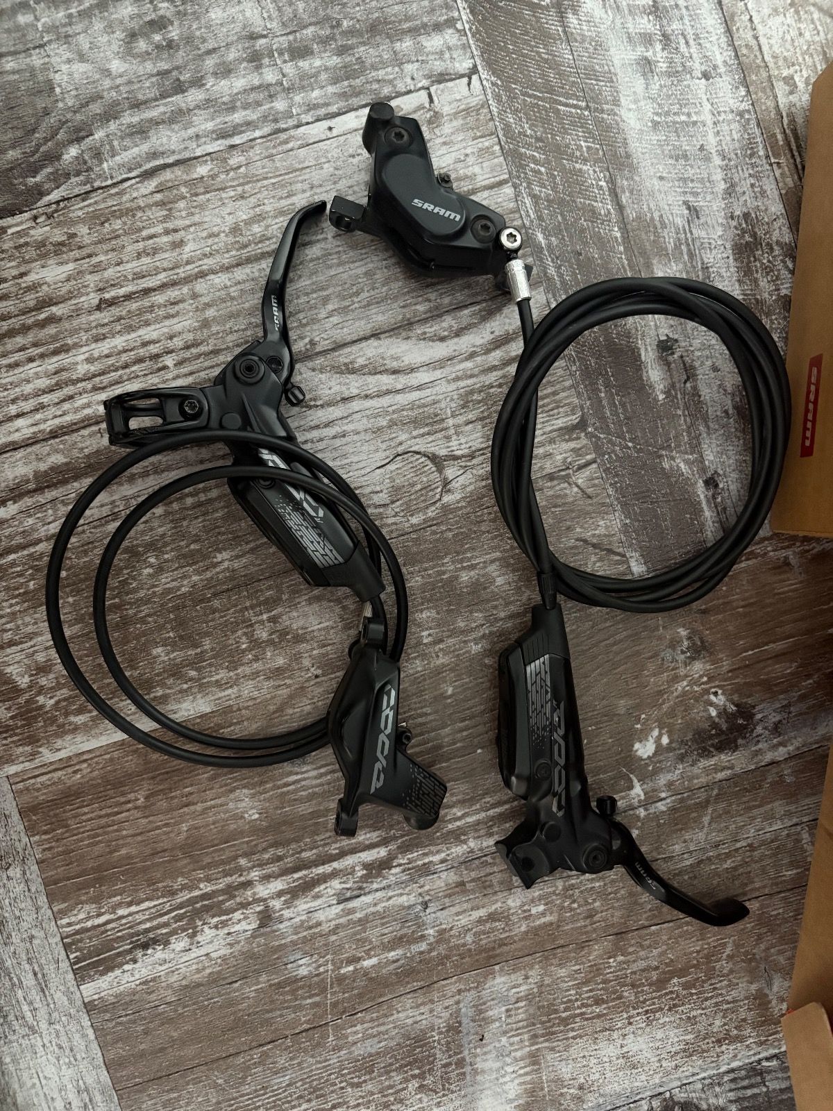 Тормоза SRAM CODE R