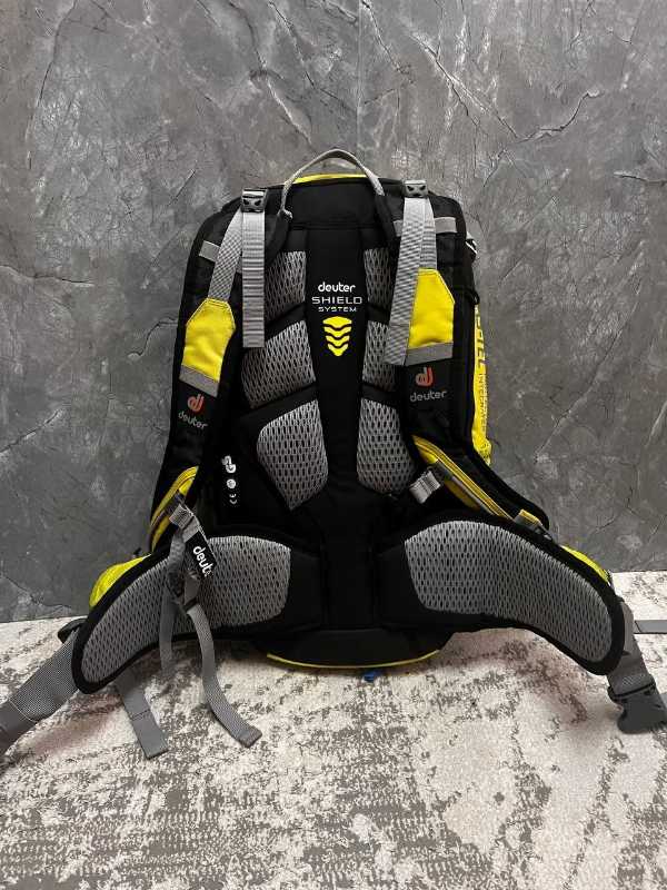 Велорюкзак Deuter Attack Enduro 16