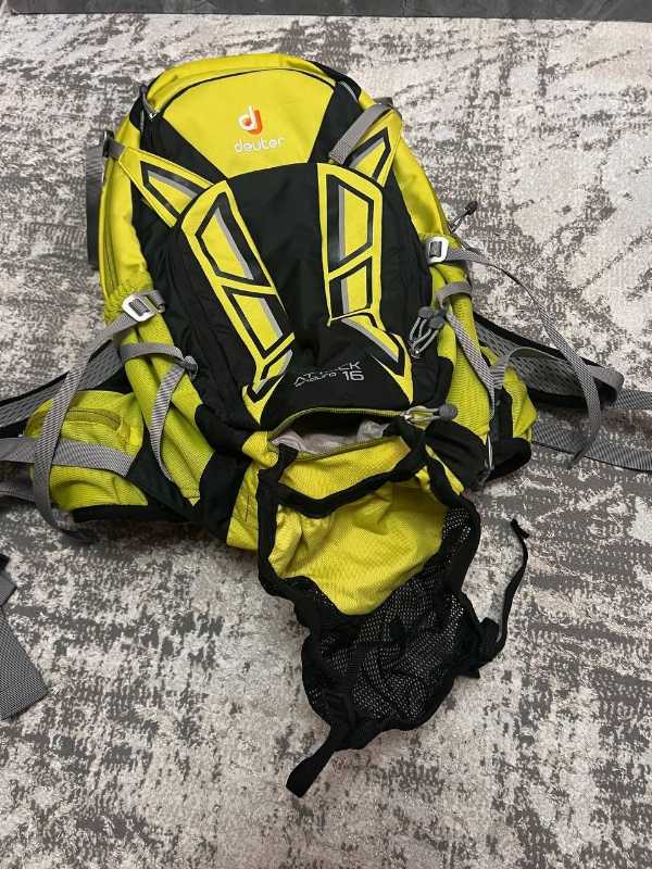 Велорюкзак Deuter Attack Enduro 16