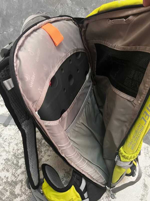 Велорюкзак Deuter Attack Enduro 16