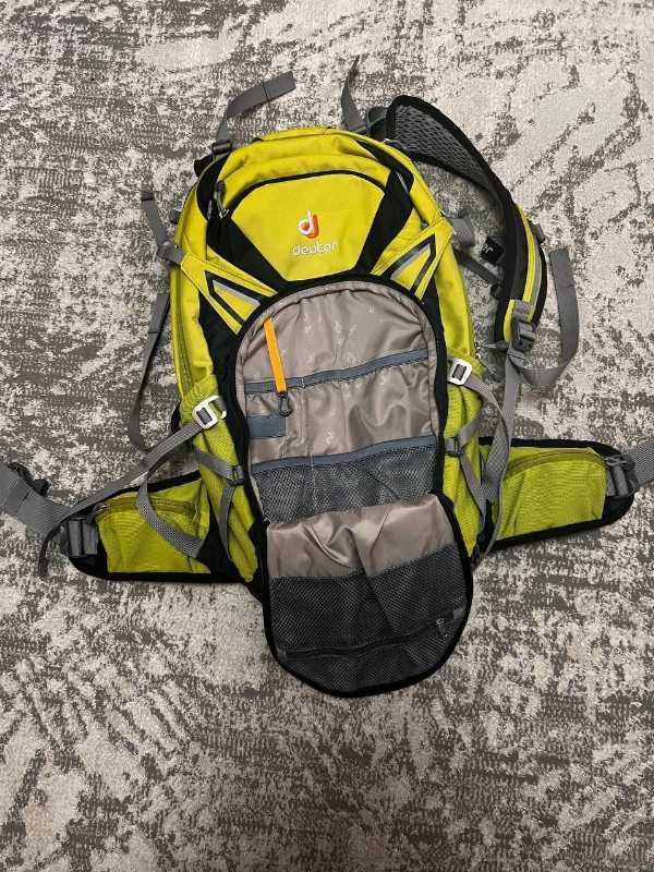 Велорюкзак Deuter Attack Enduro 16