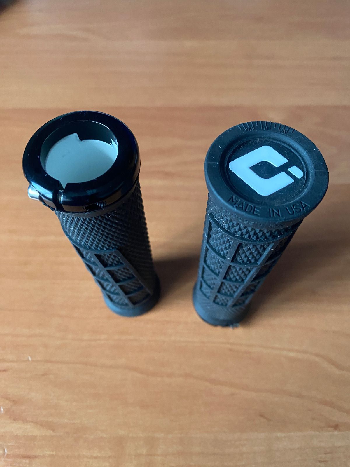 Руль + вынос RaceFace 35мм и грипсы ODI