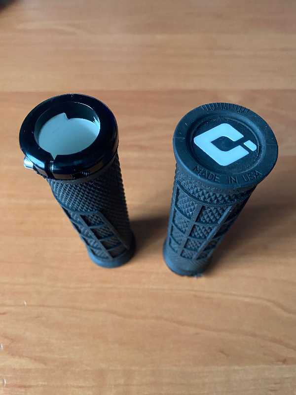 Руль + вынос RaceFace 35мм и грипсы ODI