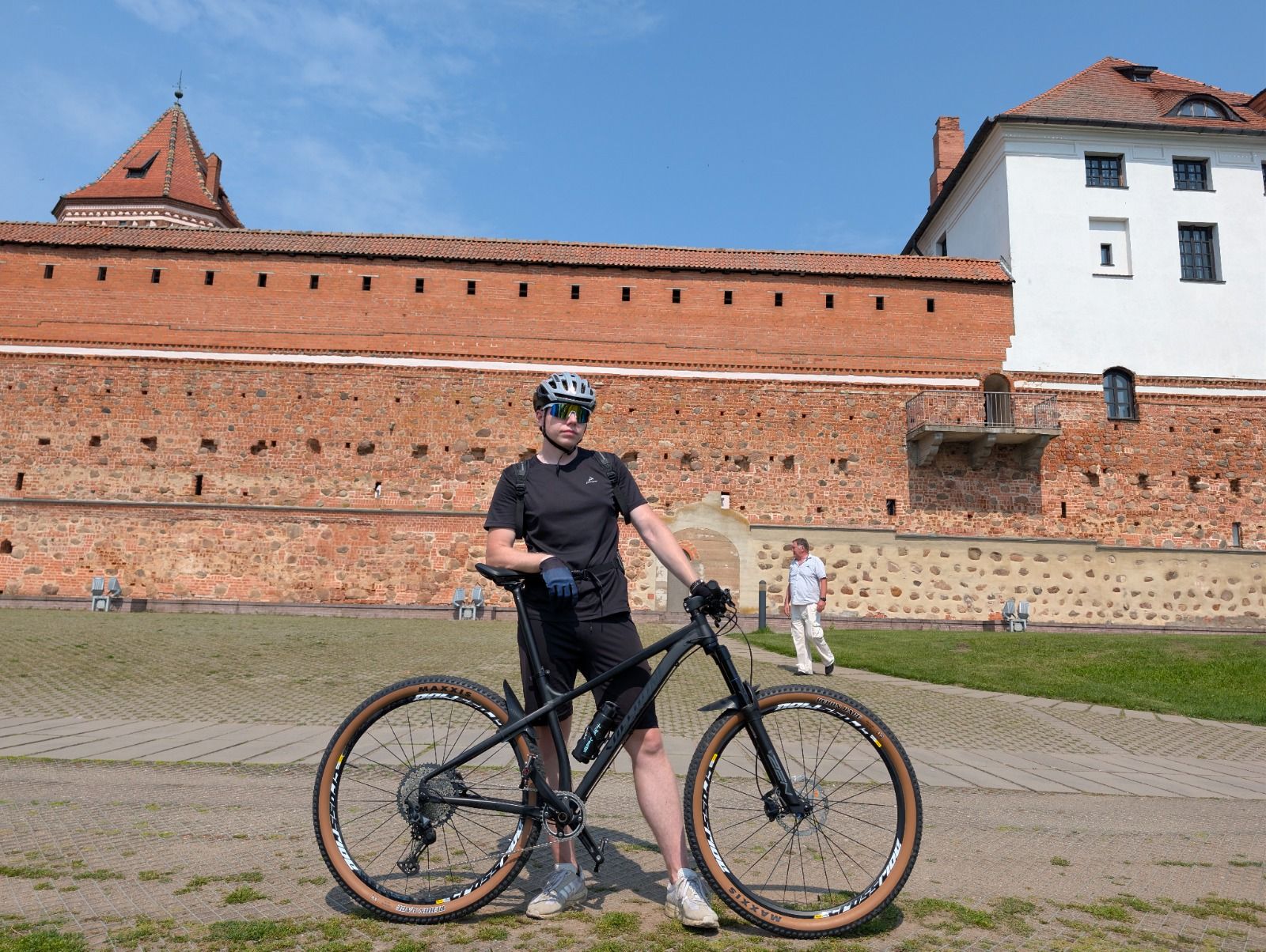 Велосипед на раме speedone floater