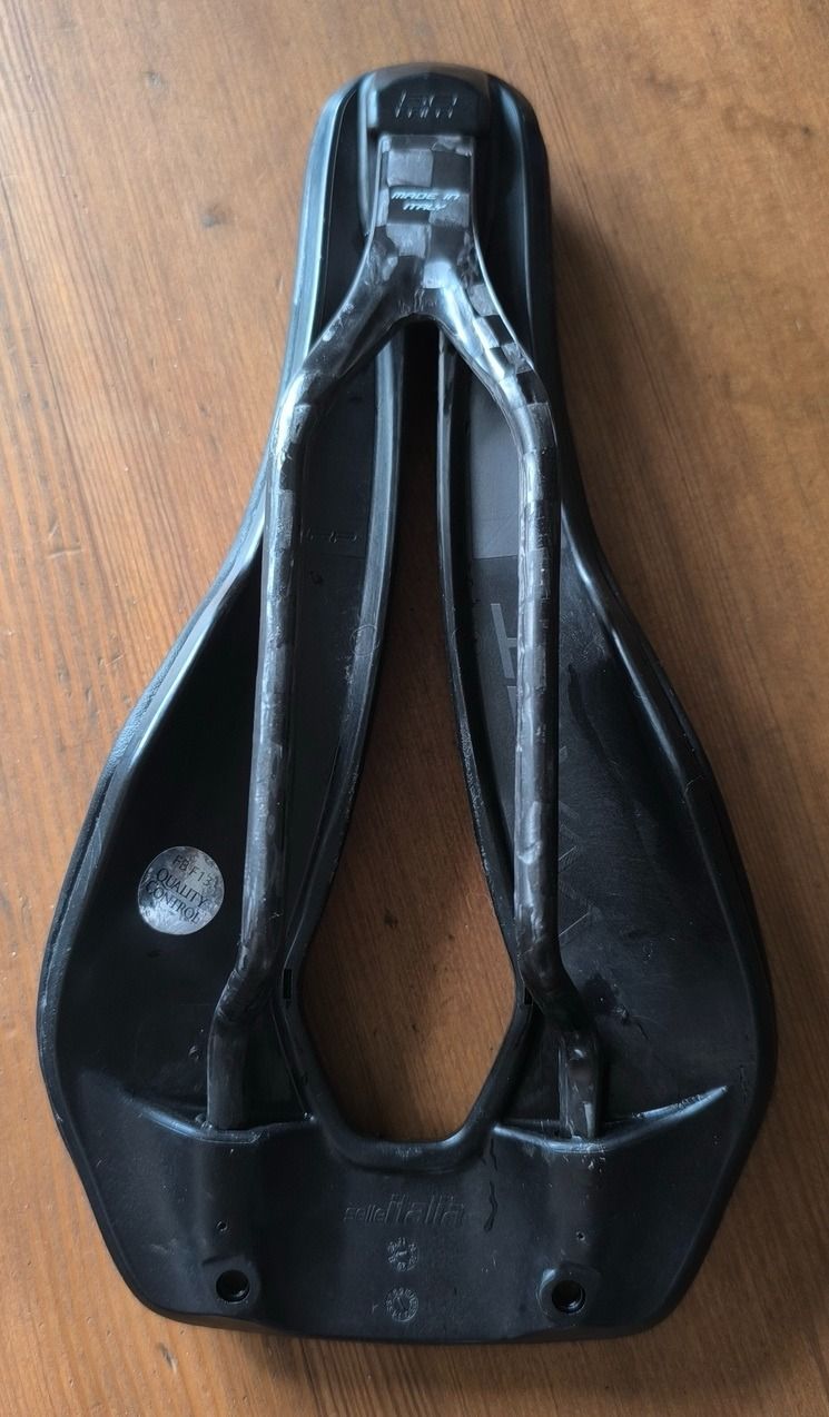 Седло Selle Italia WATT Kit Carbon SuperFlow