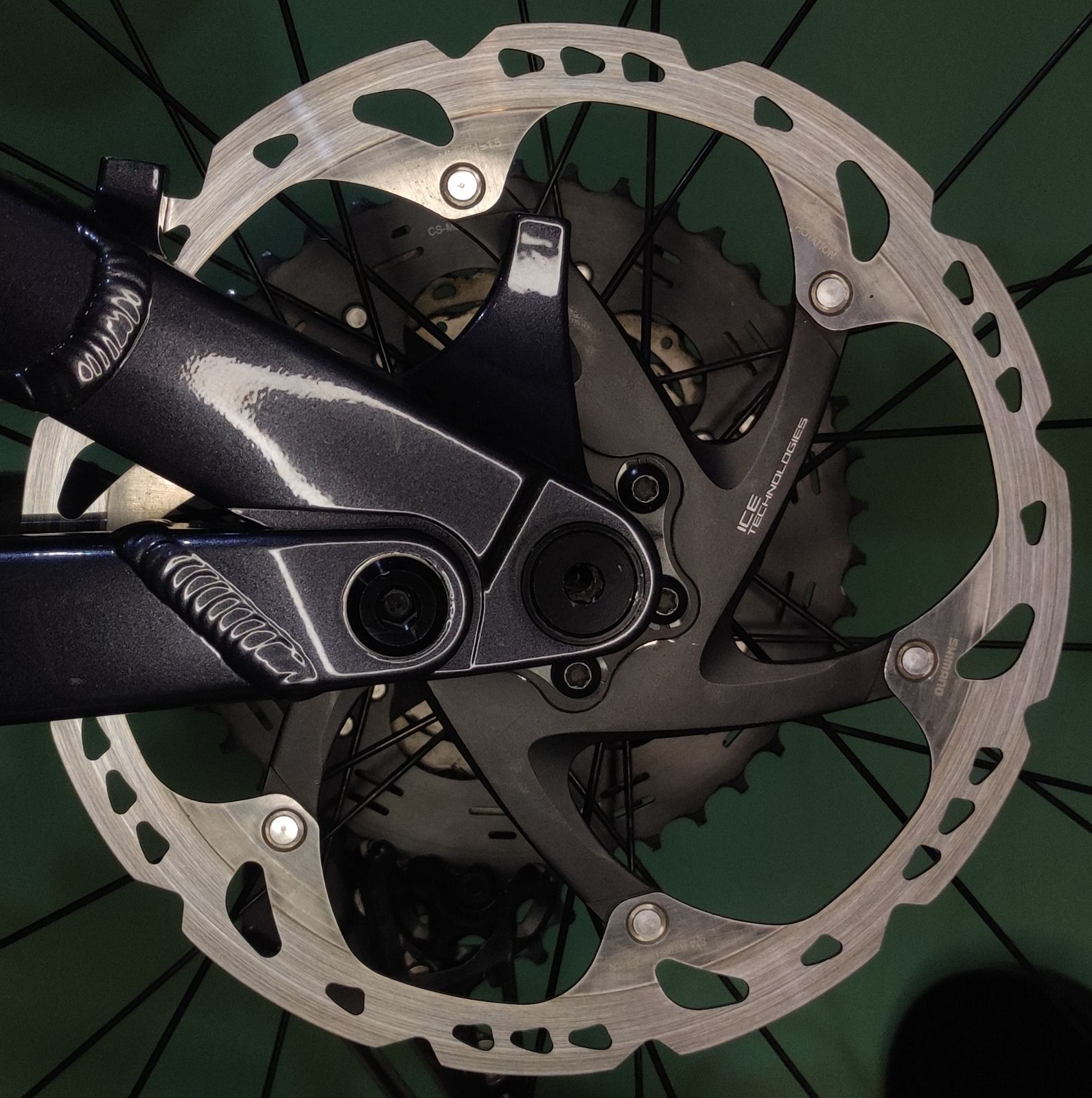 Тормозной ротор Shimano SM-RT86 6-Bolt 203мм