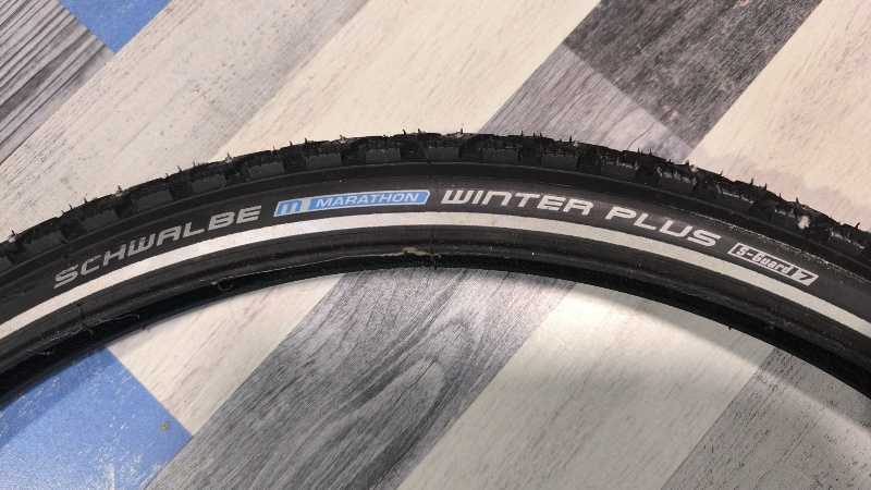 Покрышка зимняя шипованная Schwalbe Marathon Winter Plus 50мм