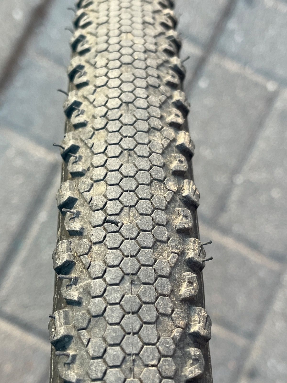 Гревел Cannondale Topstone 1