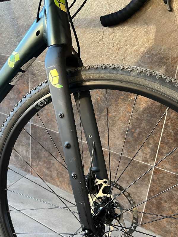 Гревел Cannondale Topstone 1
