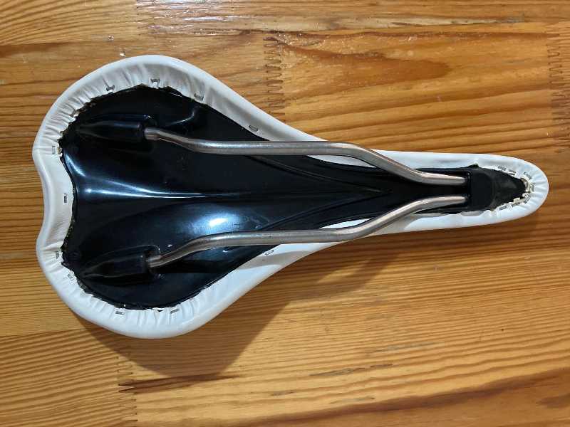 редкое оригинальное седло Selle Italia