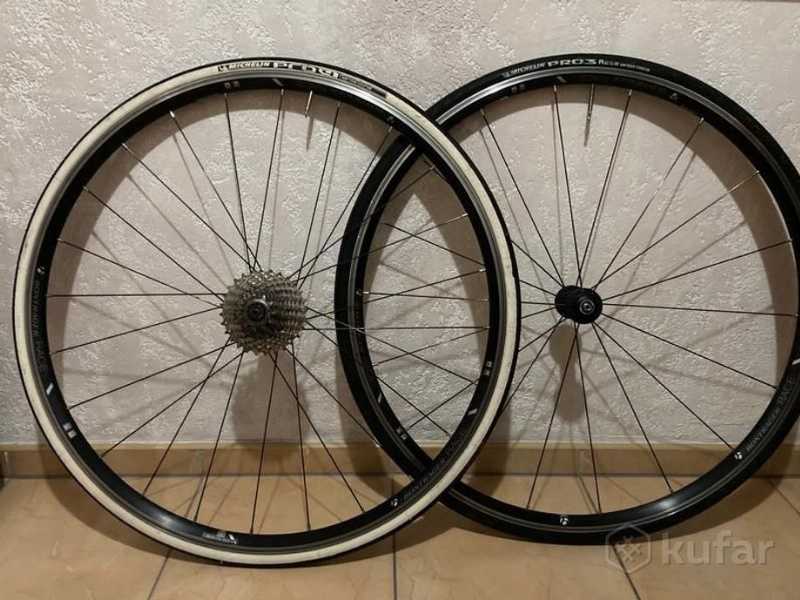 колеса для шоссейного велосипеда Bontrager Race.